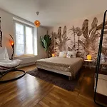 Appartamento Grand F2 Proche Du Centre Ville. *
